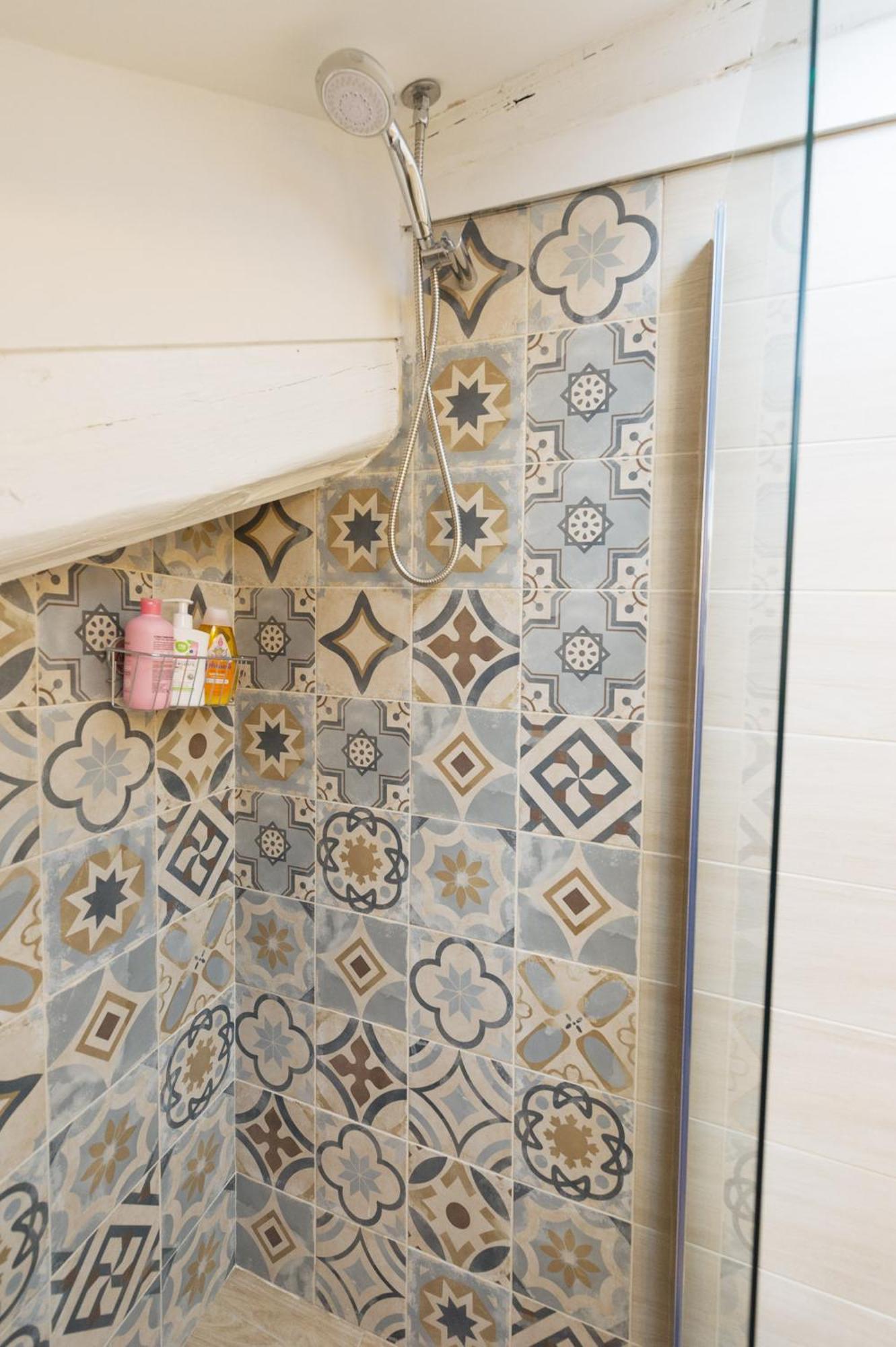 Apartamento Deluxe Attic For 2, With Amazing Terrace And Poweful Wi-fi - Very Near The Metro, Position, Very Well Connected To Train Stations And Malpensa, Linate And Begramo Airports Milán
