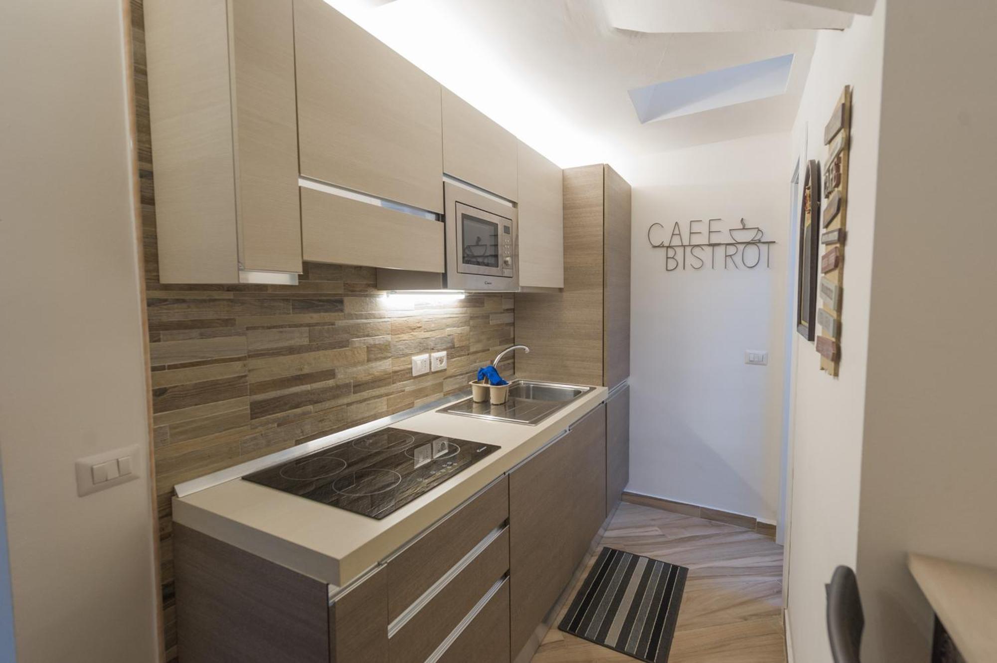 Deluxe Attic For 2, With Amazing Terrace And Poweful Wi-fi - Very Near The Metro, Position, Very Well Connected To Train Stations And Malpensa, Linate And Begramo Airports *